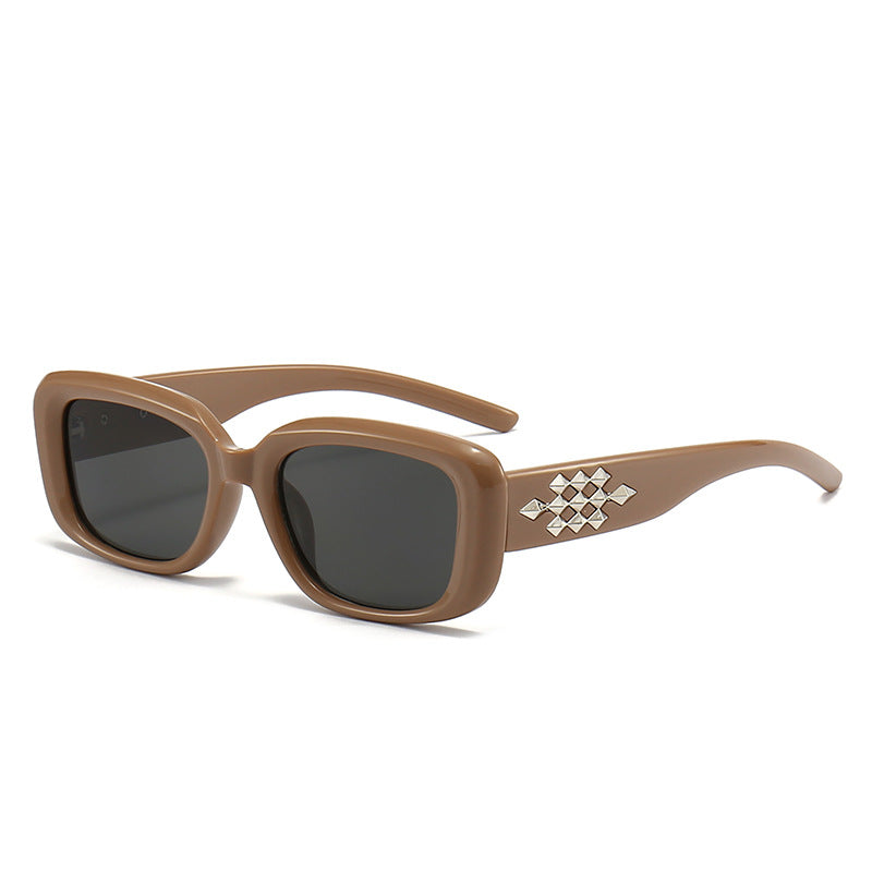 Wholesale Vintage Cat Eye UV Resistant PC Sunglasses